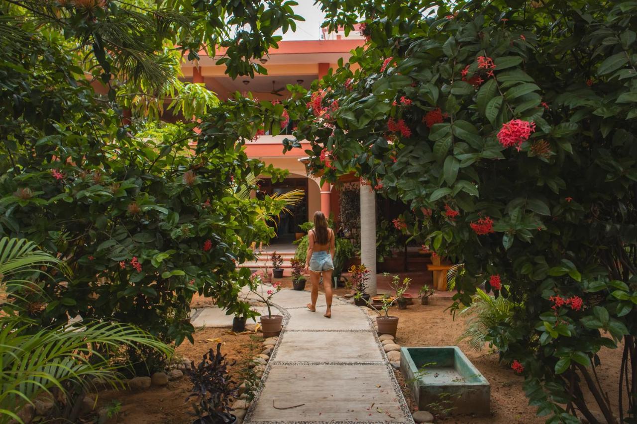 La Casona Hostel Puerto Escondido  Exterior photo
